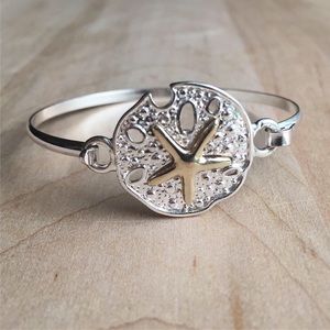 Starfish Medallion Thin Silver Tone Bangle